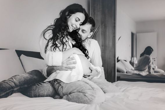 Babybauch-Shooting Palmina & Eric